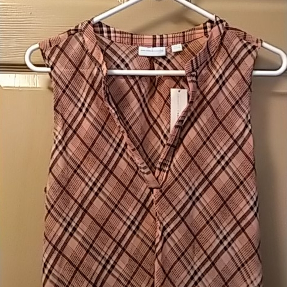New York Company pink plaid flowing tank top NEW! - Picture 2 of 10